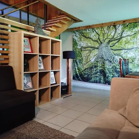 Wilcze Schronisko Hostel