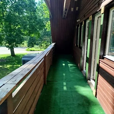 Wilcze Schronisko Hostel Czerniki