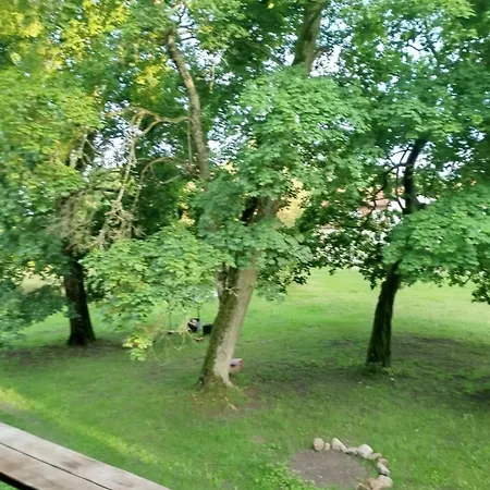 Wilcze Schronisko Hostel Czerniki