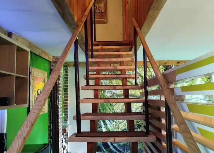 Wilcze Schronisko Hostel Czerniki